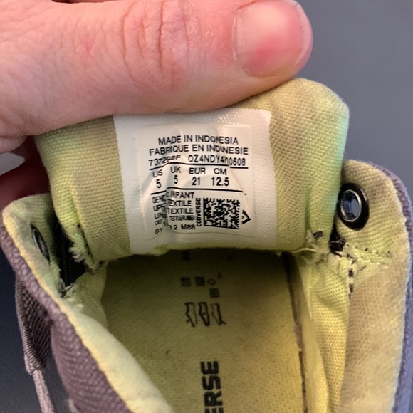 Toddler Converse All Stars - Picture 3 of 4